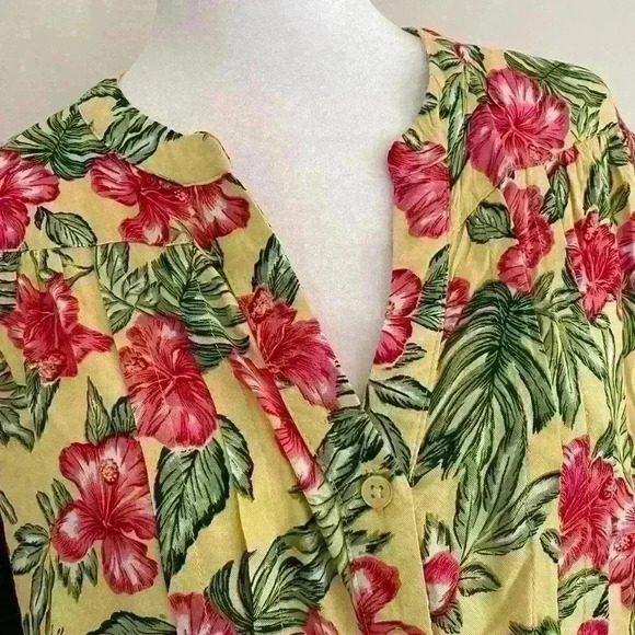 Architect Tropical Button Front Shirt Yellow Size Large Short Sleeve Top V Neck - Picture 4 of 6
